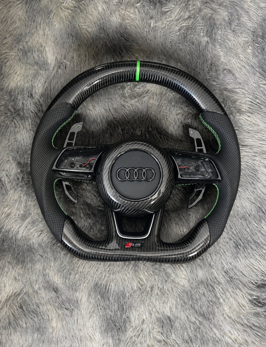 Volante AUDI Carbono Competition